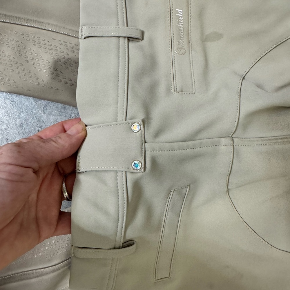 Samshield size 24 breeches with cell phone pocket